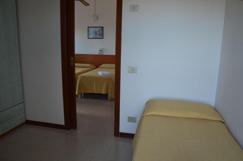 פסארו Hotel Caesar מראה חיצוני תמונה