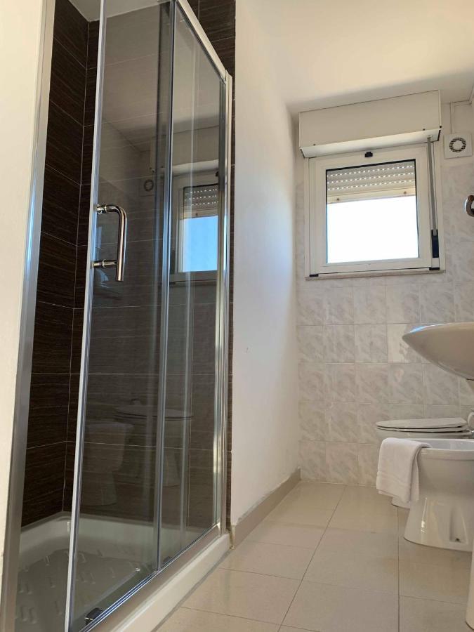 פסארו Hotel Caesar מראה חיצוני תמונה